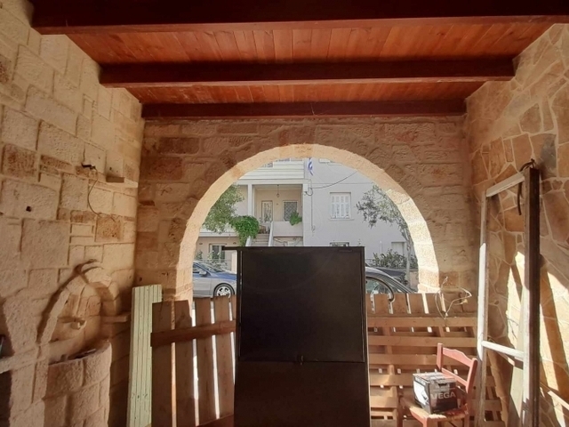 Commercial property for rent Chania Store 75 sq.m.