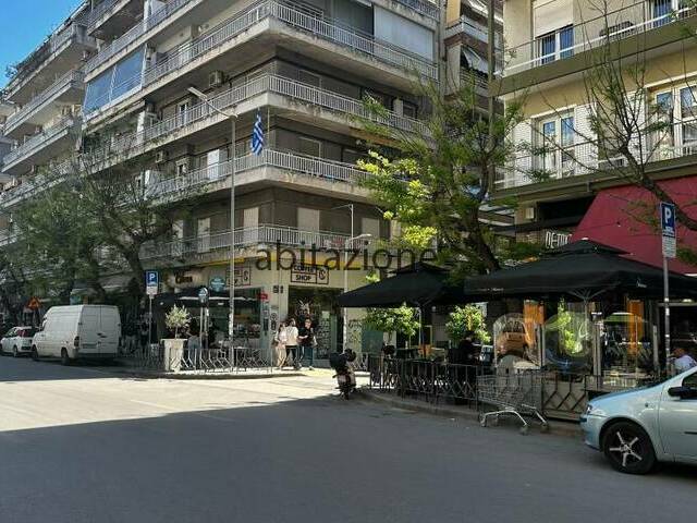 Commercial property for sale Thessaloniki (Center) Store 30 sq.m. renovated