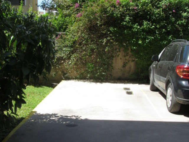 Parking for rent Palaio Faliro (Amphithea) Outdoor parking 10 sq.m.
