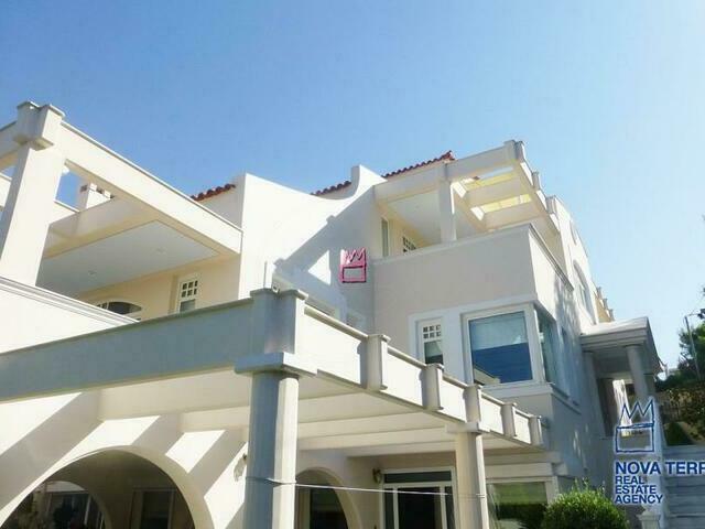 Home for sale Voula (Dikigorika) Detached House 520 sq.m.