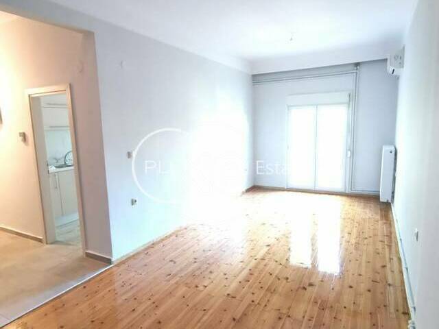 Home for rent Thessaloniki (Ntepo) Apartment 60 sq.m. renovated