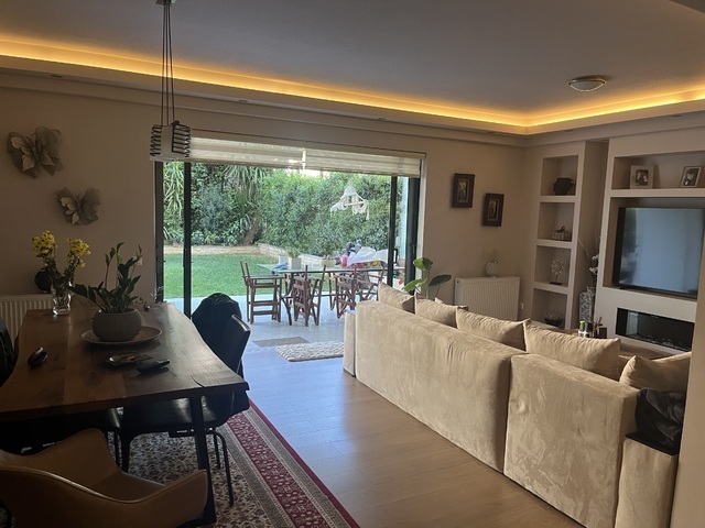 Home for sale Melissia (Kifissia limits) Apartment 87 sq.m. renovated
