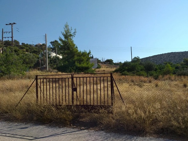 Πώληση γης Καλύβια Θορικού (Λαγονήσι (Παραλία)) Οικόπεδο 690 τ.μ.