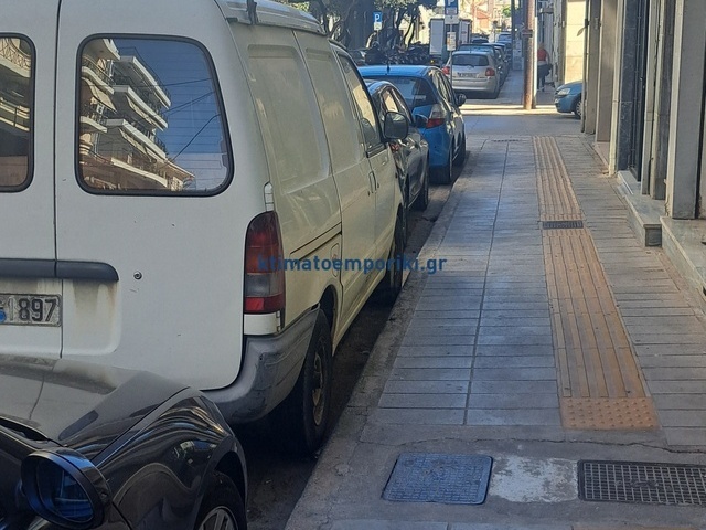 Commercial property for rent Chania Store 200 sq.m.