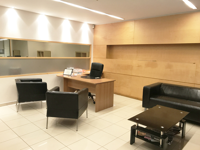 Commercial property for rent Voula (Ano Voula) Office 100 sq.m.