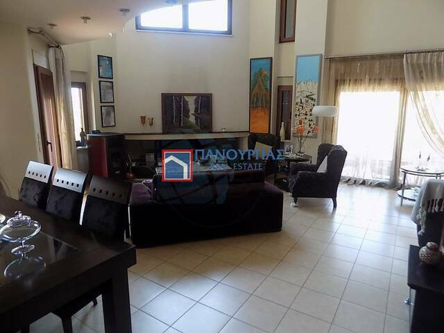 Home for rent Lamia Maisonette 220 sq.m. furnished