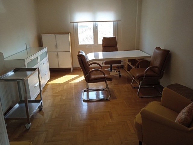 Commercial property for rent Athens (Erythros) Office 100 sq.m. furnished