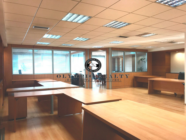 Commercial property for rent Pireas (Terpsithea) Office 260 sq.m. renovated