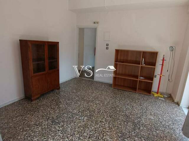 Commercial property for rent Patras Office 105 sq.m. renovated