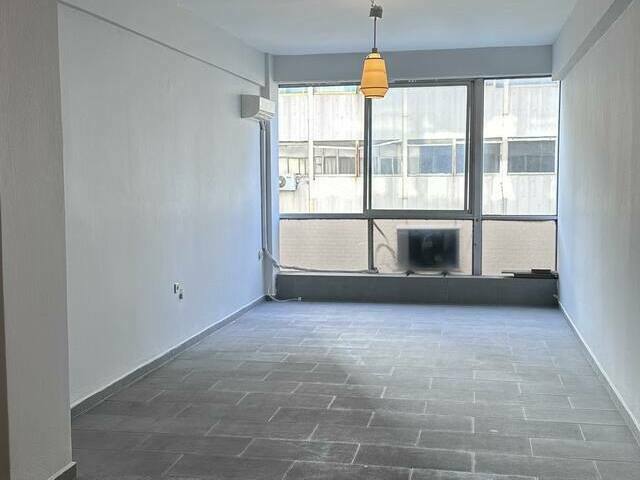 Commercial property for rent Athens (Kaniggos Square) Office 40 sq.m.