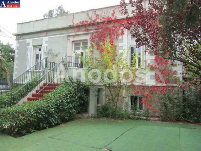 Commercial property for rent Chalandri (City Hall) Office 285 sq.m.