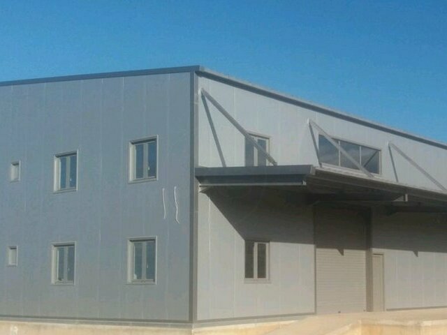 Commercial property for rent Nea Alikarnassos Industrial space 2.600 sq.m.