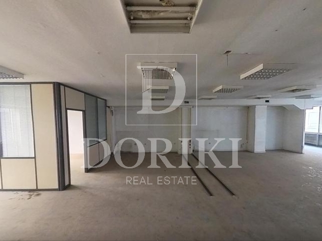 Commercial property for sale Athens (Mouseio) Building 2.095 sq.m.
