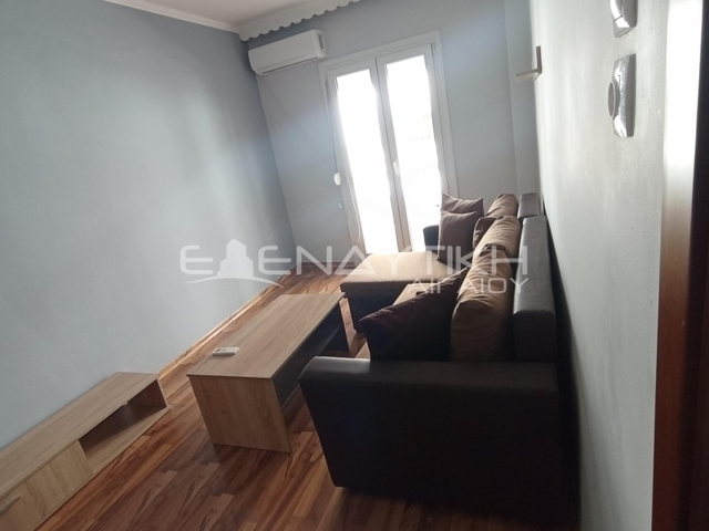 Home for rent Thessaloniki (Vardari) Apartment 45 sq.m. furnished renovated