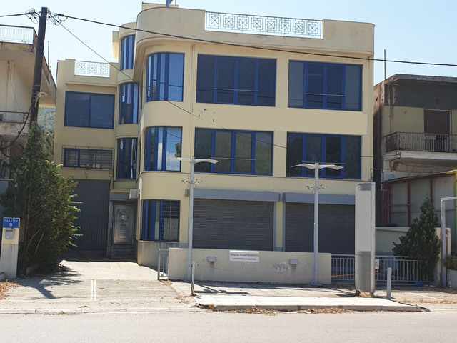 Commercial property for sale Skaramagas Showroom 1.100 sq.m.