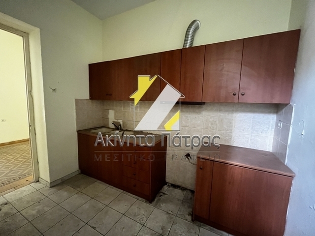 Commercial property for rent Patras Building 105 sq.m.