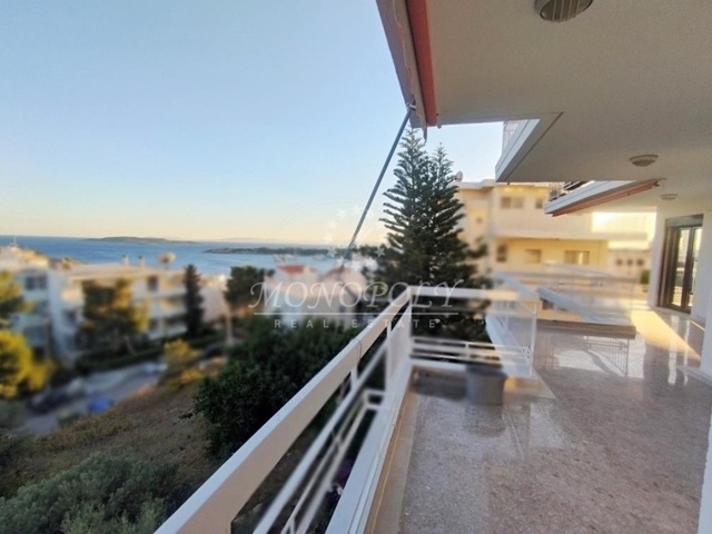 Home for rent Vouliagmeni (Center) Apartment 86 sq.m. renovated