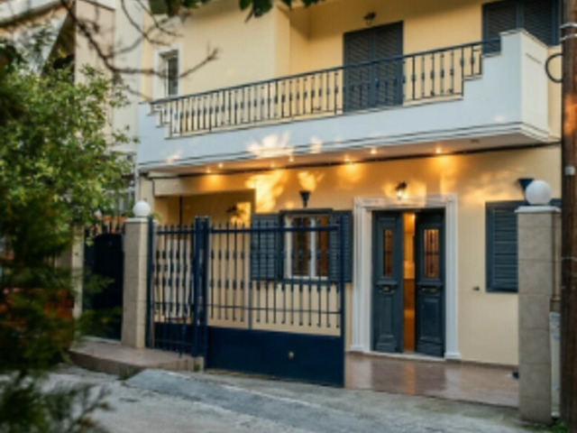 Home for sale Keratsini (Agios Antonios) Apartment 80 sq.m. renovated