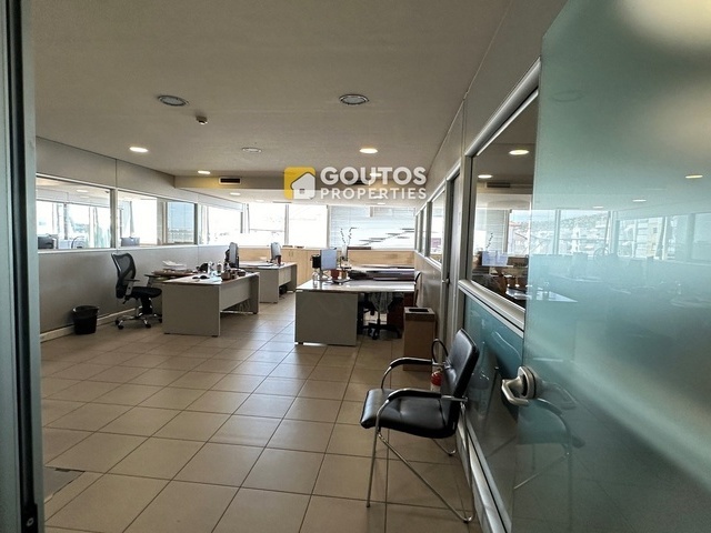 Commercial property for rent Glyfada (Pirnari) Office 330 sq.m. renovated