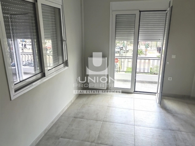 Commercial property for rent Peristeri (Center) Office 90 sq.m. renovated