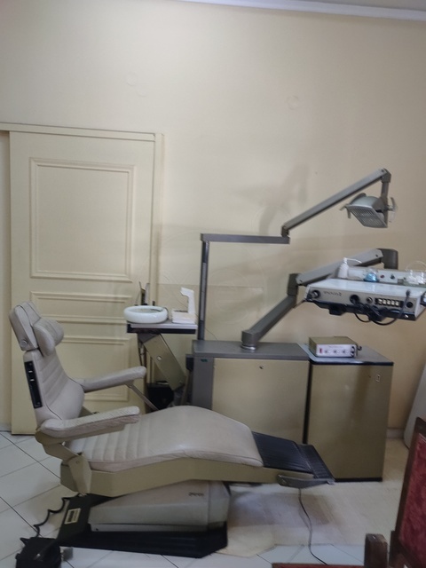 Εικόνα 1 από 6 - Πώληση οδοντιατρικού εξοπλισμού - Πελοπόννησος >  Ν. Ηλείας