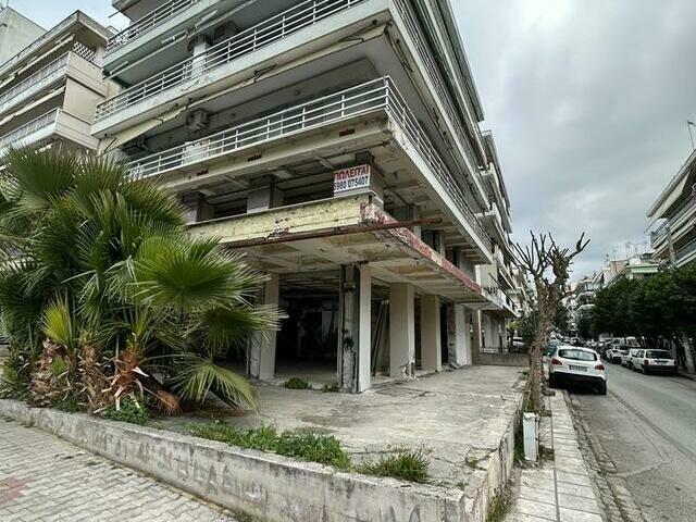 Commercial property for rent Kalamaria Store 396 sq.m.