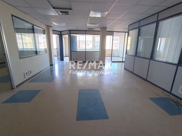 Commercial property for rent Athens (Viktorias Square) Office 171 sq.m.