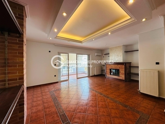 Home for sale Athens (Sepolia) Apartment 88 sq.m. renovated