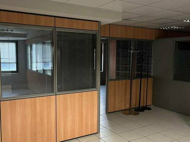 Commercial property for rent Marousi (Agioi Anargyroi) Office 250 sq.m.