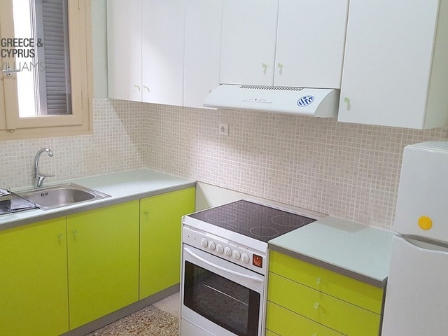 Home for rent Pireas (Vrioni) Apartment 72 sq.m. renovated