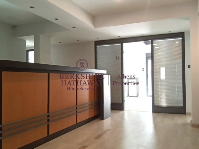 Commercial property for sale Athens (Mouseio) Office 154 sq.m. renovated