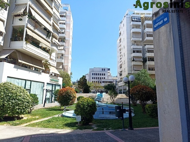 Commercial property for sale Athens (Agios Eleftherios) Store 82 sq.m.
