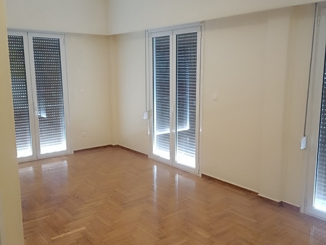 Home for rent Korydallos (Platia Eleftherias) Apartment 80 sq.m. renovated