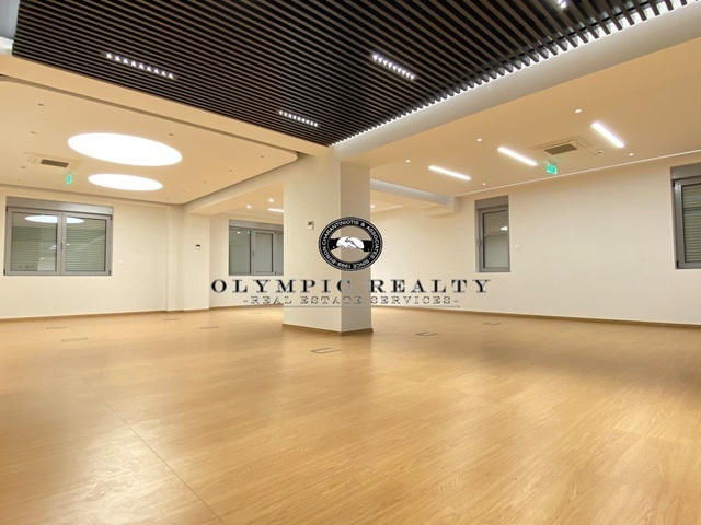 Commercial property for rent Athens (Mavili Square) Office 420 sq.m. renovated