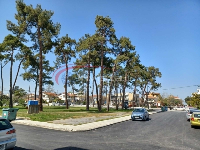 Commercial property for sale Neoi Epivates Store 97 sq.m.