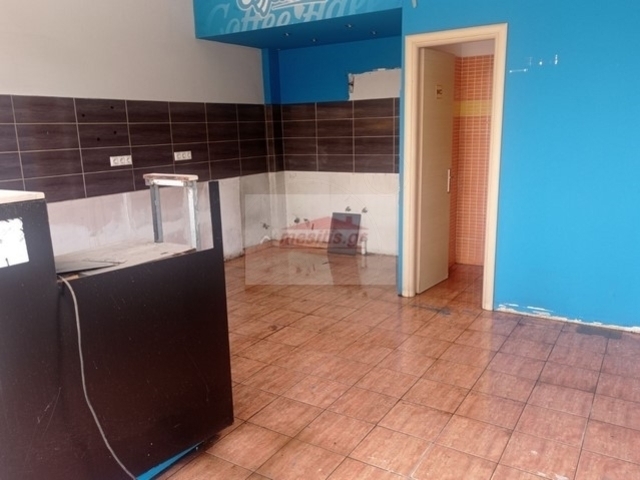 Commercial property for rent Alimos (Trachones) Store 25 sq.m.