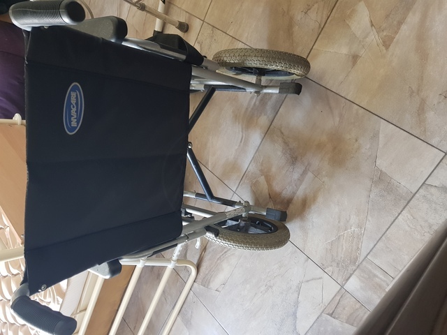 Εικόνα 1 από 4 - Καροτσάκι αναπηρικό -  Κεντρικά & Νότια Προάστια >  Άγιος Δημήτριος