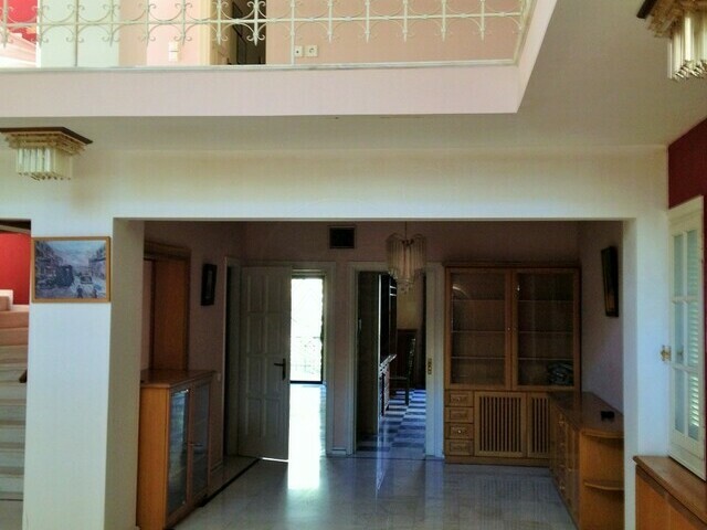 Home for sale Glyfada (Terpsithea) Detached House 420 sq.m. renovated