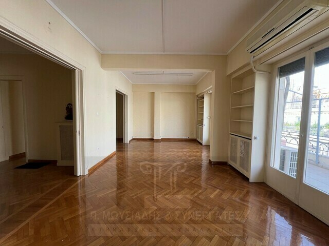 Commercial property for rent Athens (Kolonaki) Office 130 sq.m.