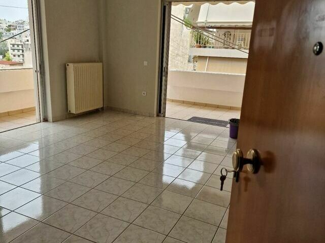 Home for rent Pireas (Kastella (Profitis Ilias)) Apartment 60 sq.m.