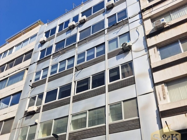 Commercial property for rent Pireas (Terpsithea) Office 110 sq.m. renovated