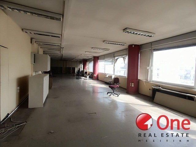 Commercial property for rent Kallithea (Evangelistria) Building 3.560 sq.m.