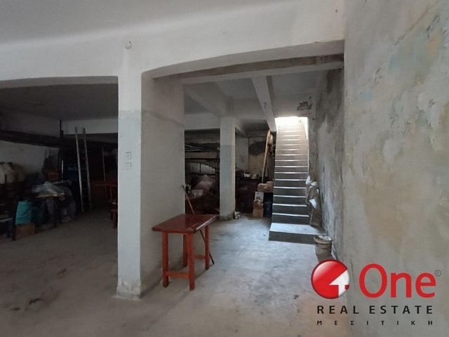 Commercial property for rent Athens (Ano Petralona) Storage Unit 120 sq.m.