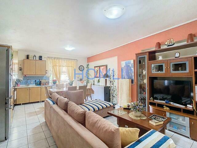 Home for sale Pireas (Kastella (Profitis Ilias)) Apartment 86 sq.m.