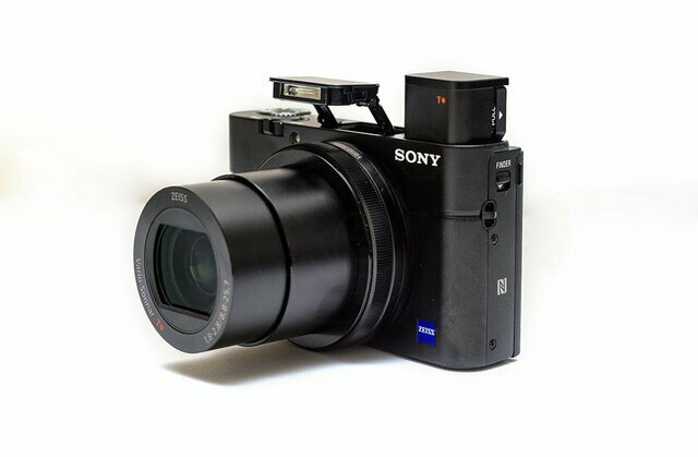Εικόνα 1 από 4 - Sony RX100 ΙΙΙ -  Βόρεια & Ανατολικά Προάστια >  Κηφισιά