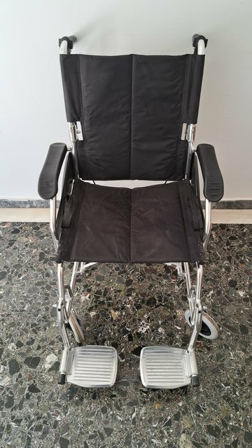 Εικόνα 1 από 6 - Αναπηρικό Αμαξίδιο Ελάχιστα Χρησιμοποιημένο -  Κεντρικά & Νότια Προάστια >  Ηλιούπολη