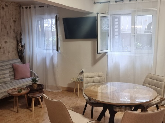 Home for sale Athens (Amerikis Square) Apartment 60 sq.m. furnished