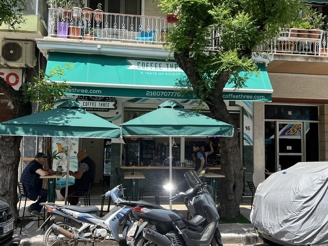 Πώληση επαγγελματικού χώρου Αθήνα (Παγκράτι) Κατάστημα 32 τ.μ. ανακαινισμένο