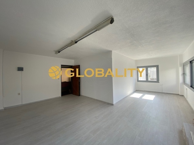 Commercial property for rent Athens (Plaka) Office 40 sq.m. renovated