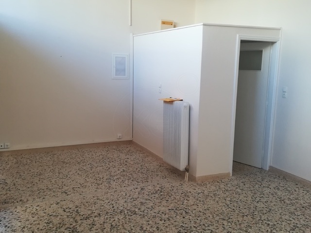 Commercial property for rent Agios Dimitrios (Cemetery) Store 81 sq.m.